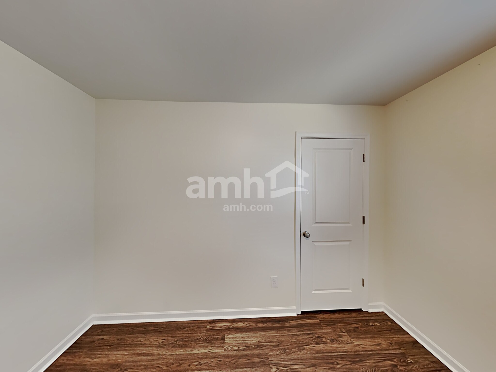Building Photo - 145 Cheatham Hill Ln