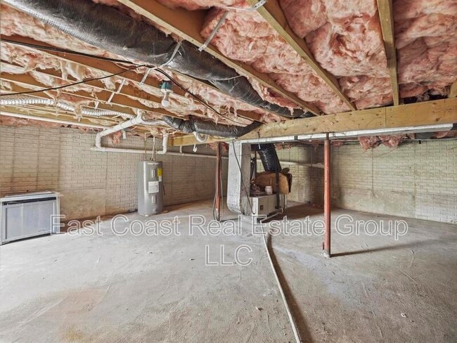 Building Photo - 45 Bruce Dr