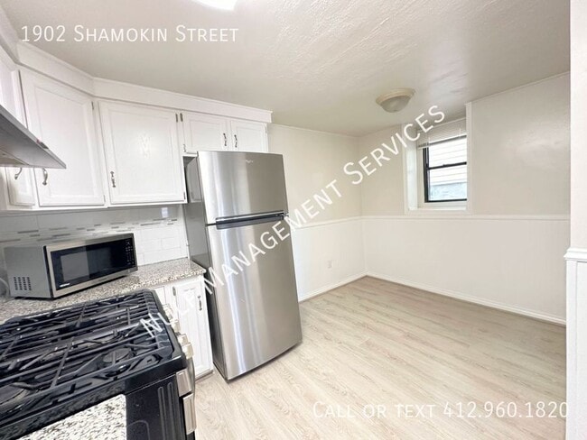 Building Photo - 1902 Shamokin St