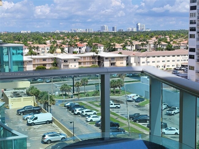 Building Photo - 2501 S Ocean Dr