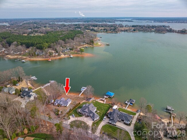 Building Photo - 4626 Little Creek Dr