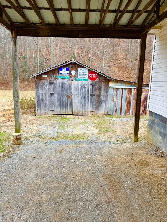 Building Photo - 14383 Yuma Rd