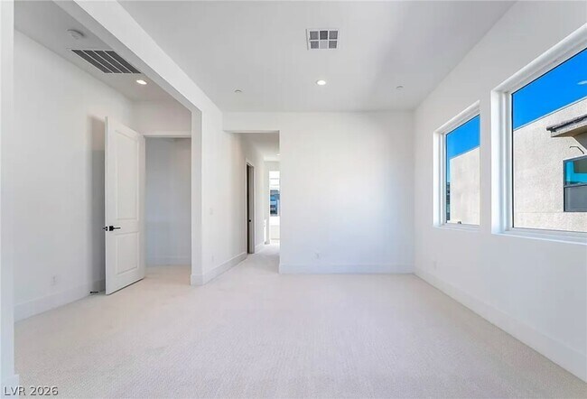 Building Photo - 4846 Shady Rdg Dr