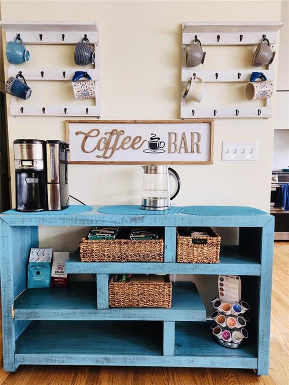 Building Photo - 39 Berrie Ln