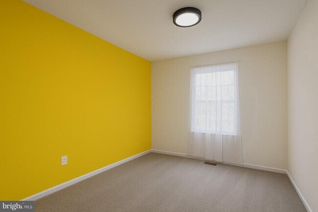 Building Photo - 597 Primus Ct
