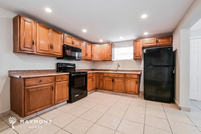 Building Photo - 3 Bedroom Winter Haven Home