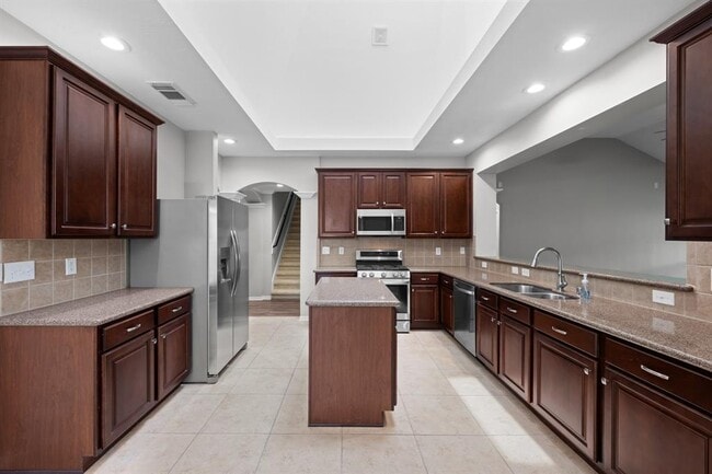 Building Photo - 1855 Silent Shore Ct