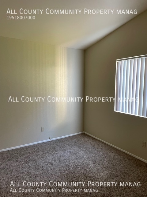 Building Photo - 39636 Knollridge Dr