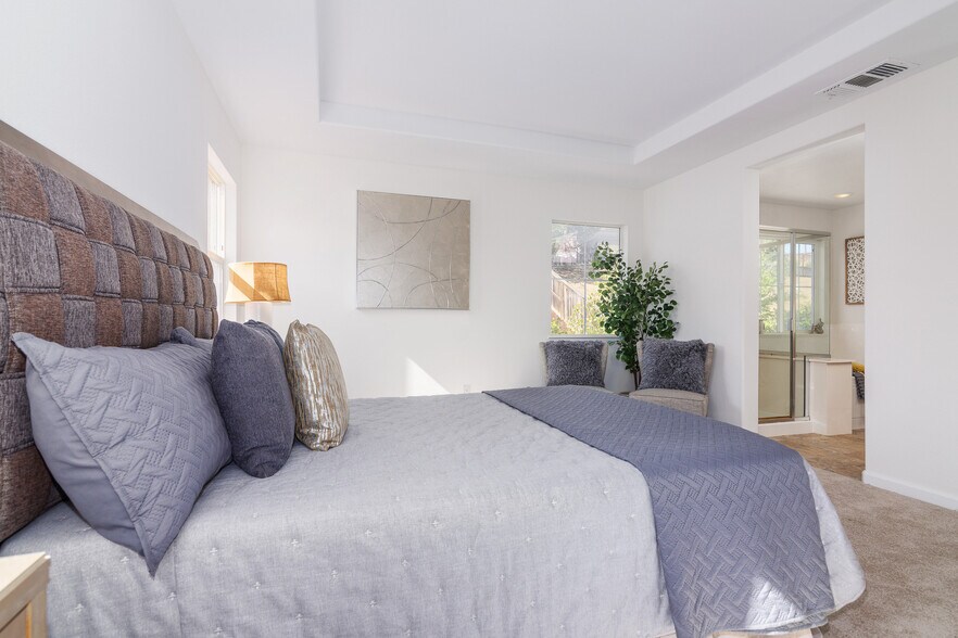 Building Photo - 411 Canyon Ct