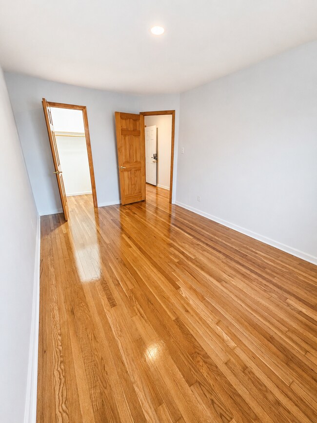 Building Photo - 9010 70th Drive, Unit 3