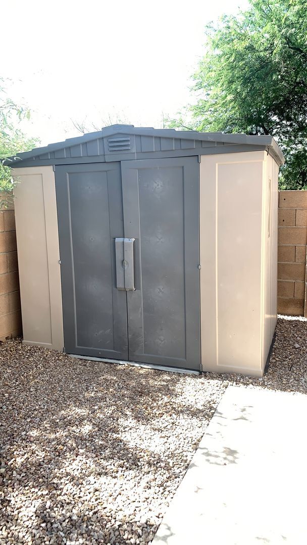 Building Photo - 8980 E Speedway Blvd