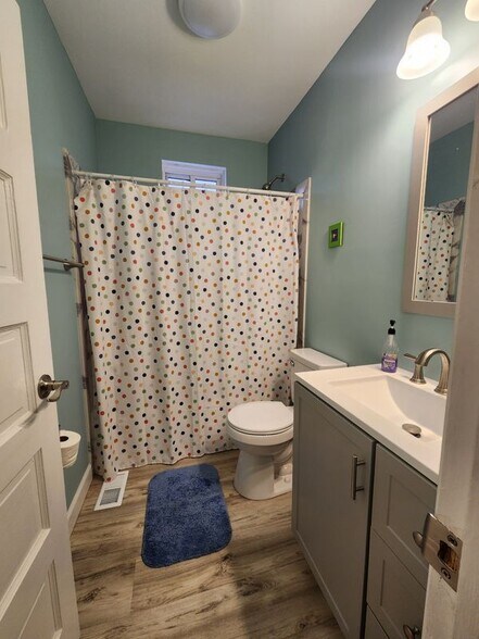 Building Photo - 24 N Baton Rouge Ave