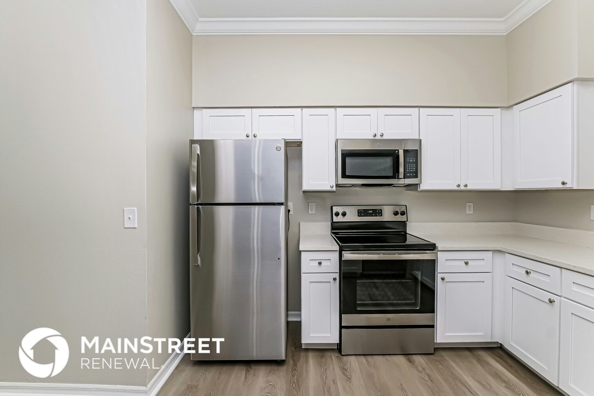 Building Photo - 2415 S 68th St