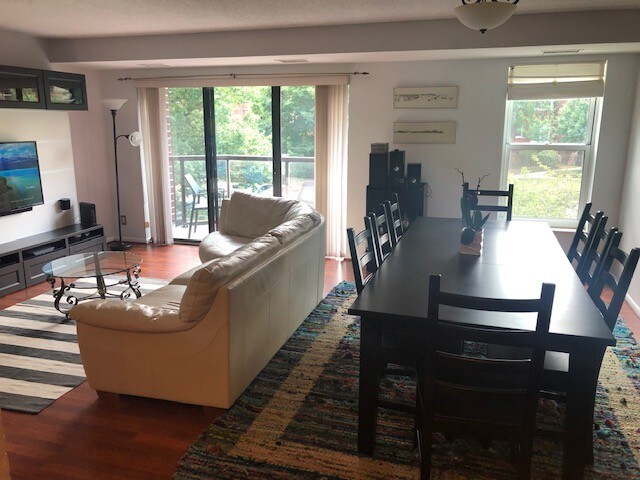 Primary Photo - 2100 Lee Hwy