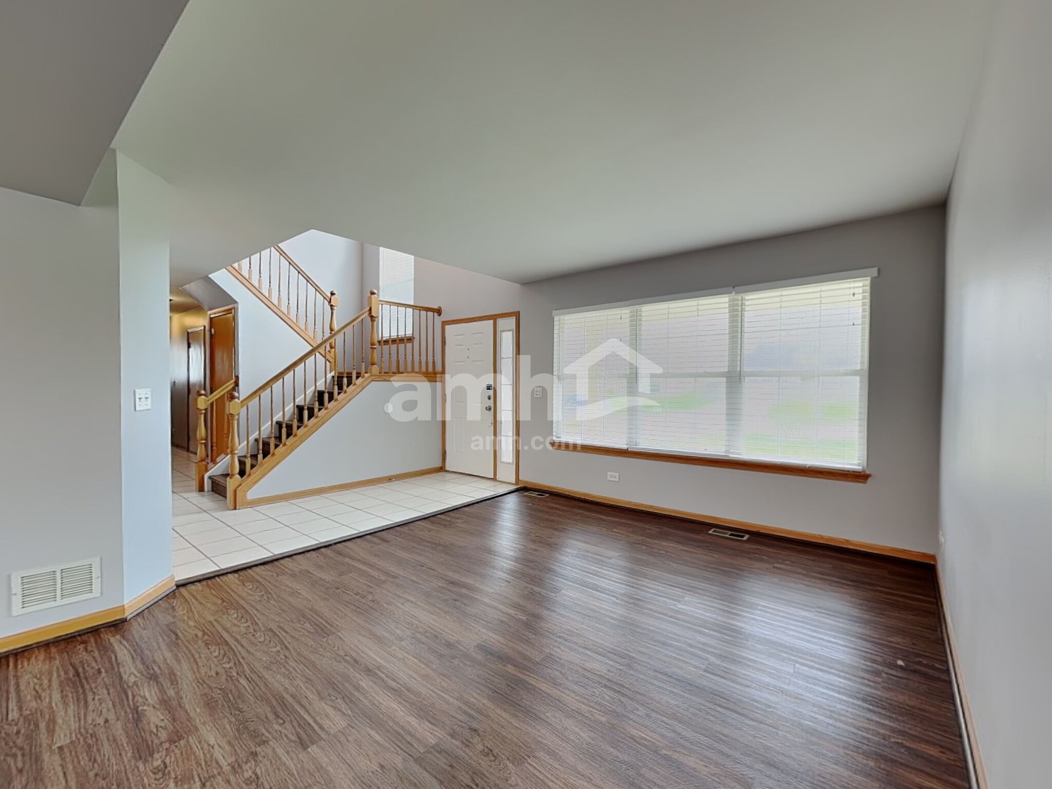 Building Photo - 10144 Ashley St
