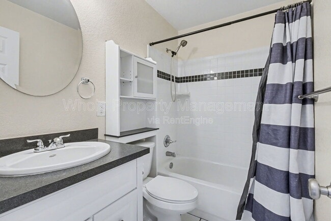 Building Photo - 6502 E 62nd Pl