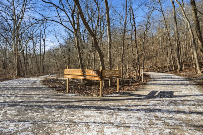 Building Photo - 1424 Macon Ave