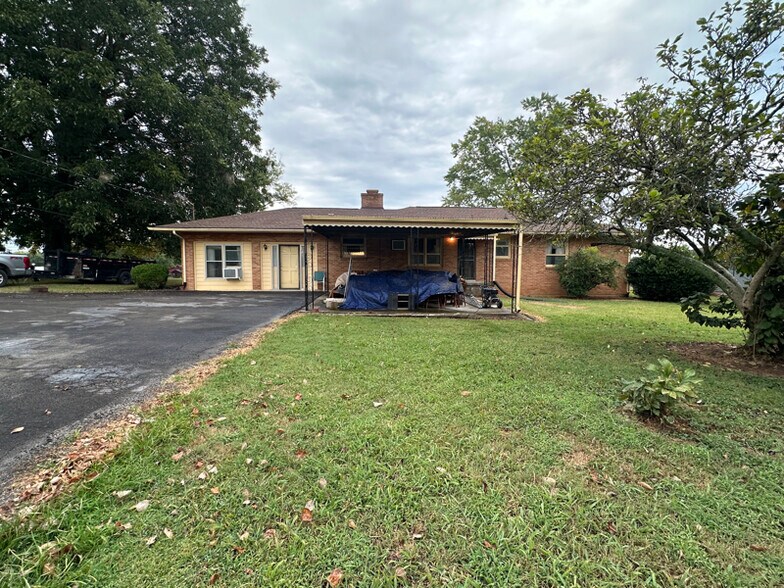 Building Photo - 1409 Nashville Hwy