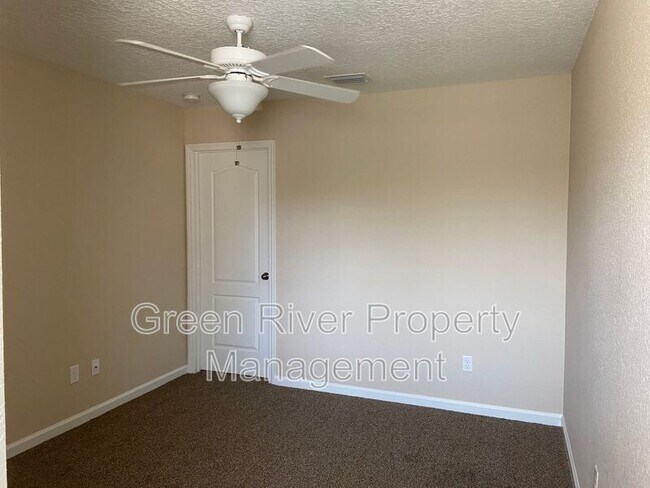 Building Photo - 3697 Hartsfield Forest Cir