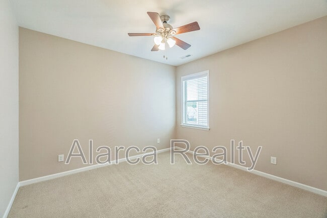 Building Photo - 152 Suggs Mill Dr