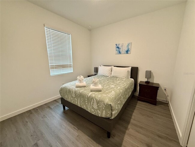 Building Photo - 8759 Zen Dr