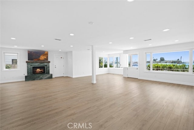 Building Photo - 112 S Bay Front