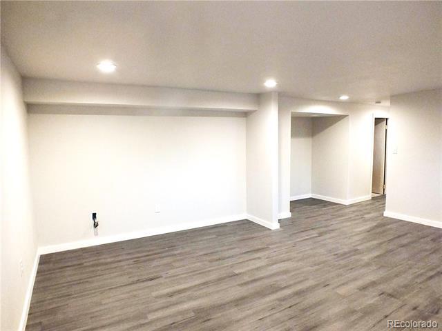 Building Photo - 6 Circle Dr