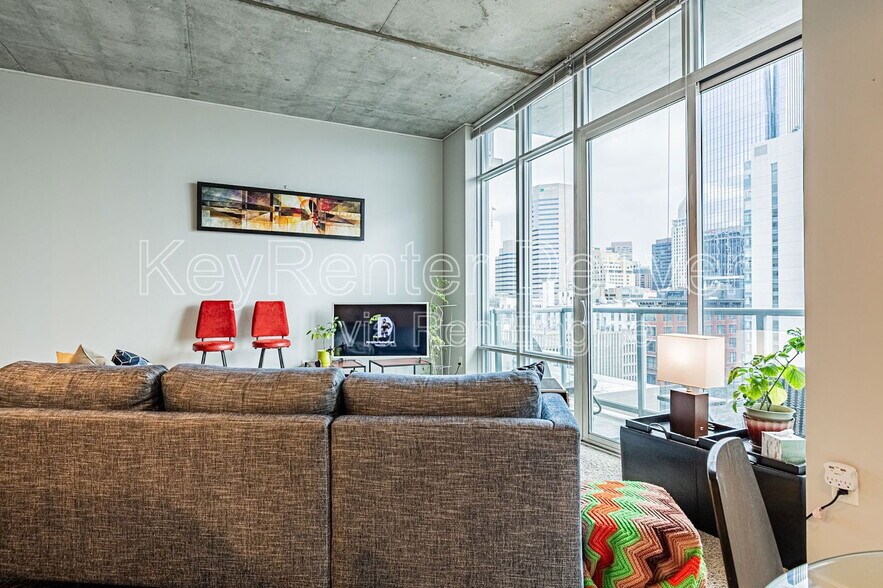 Building Photo - 891 14th St