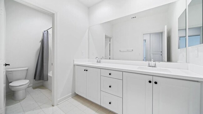 Building Photo - 3645 E Delight Paseo