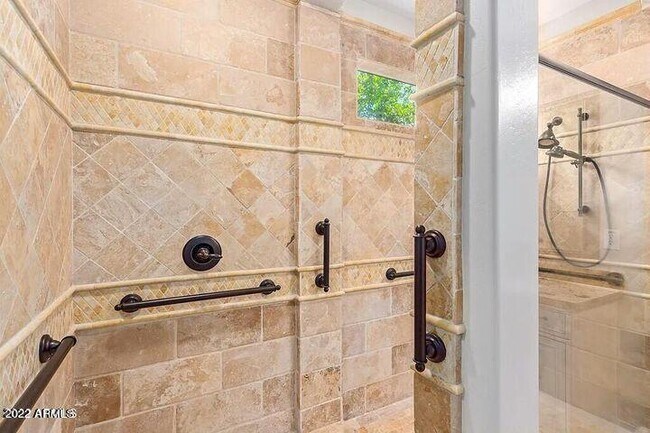 Building Photo - 4613 E Portola Valley Dr