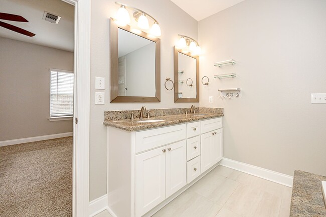 Building Photo - Rental in Landon Green Subdivision