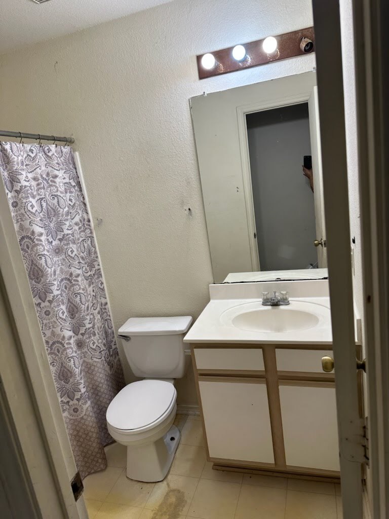 Building Photo - 405 Greener Dr