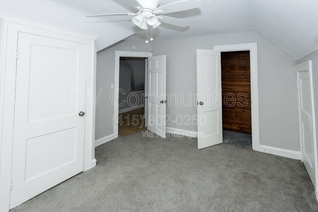 Building Photo - 3579 Riedham Rd