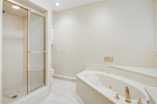Building Photo - 9131 Valley Chapel Ln