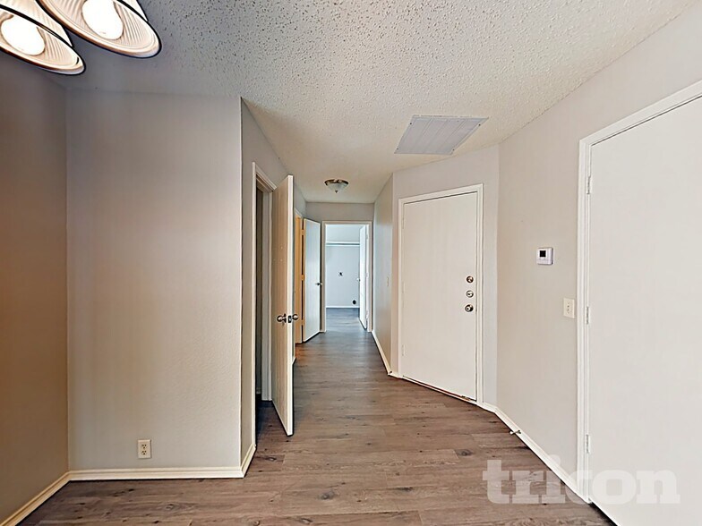 Building Photo - 3117 Kappwood Ct