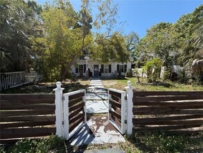 Building Photo - 2516 3rd Ave S