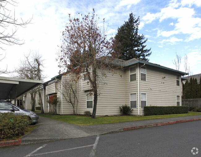 Capital Park 10638 SW Capitol Hwy Portland OR 97219 Apartment Finder