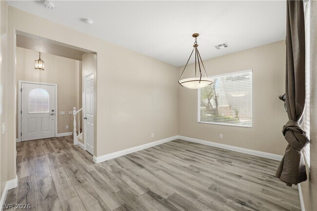 Building Photo - 10416 Miners Gulch Ave