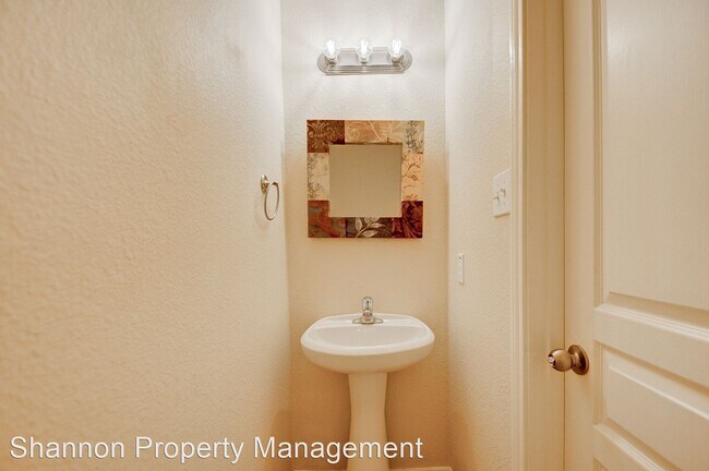 Building Photo - 3 br, 2.5 bath House - 1637 Grable Cove Lane