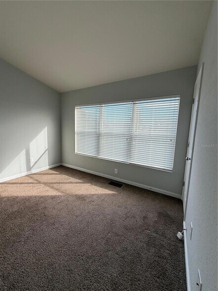 Building Photo - 4895 SW 45th St