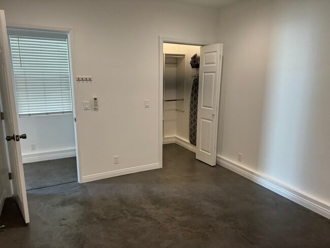 Building Photo - 19710 Roscoe Blvd