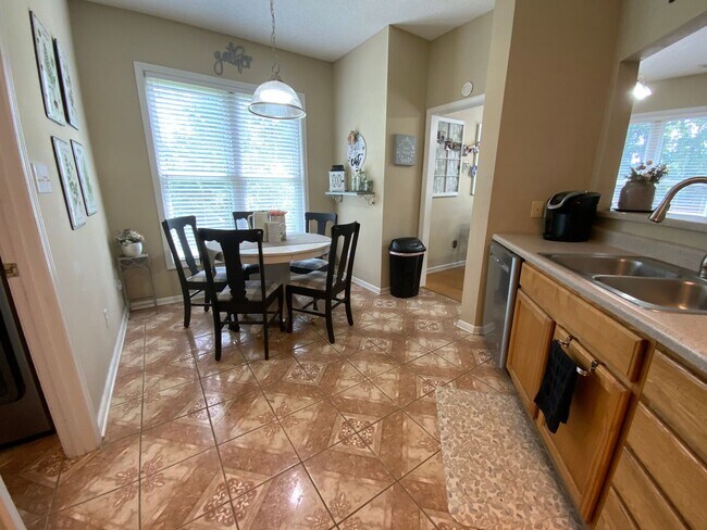 Building Photo - Welcome to Raintree Subdivision!