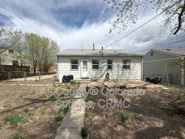 Building Photo - 607 Brookshire Ave