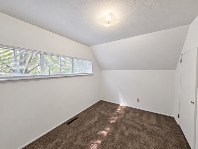 Building Photo - 8603 Corrington Ave