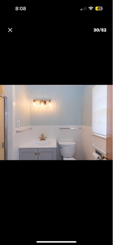 Building Photo - 3228 S Travis St