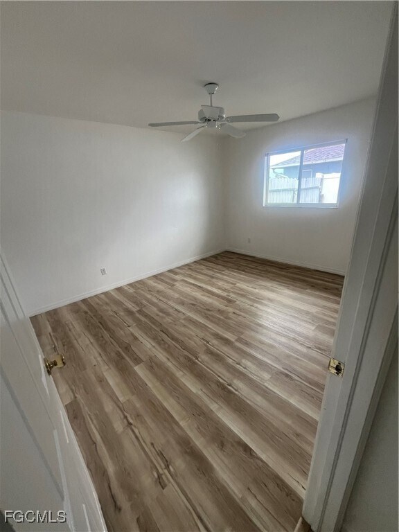 Building Photo - 404 SE 19th Ln