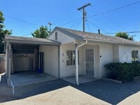 Building Photo - 2+1 Bungalow Cottage-  central a/c, carport, patio, washer/dryer hookups, pet friendly