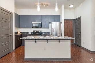 Building Photo - Epic Apartments