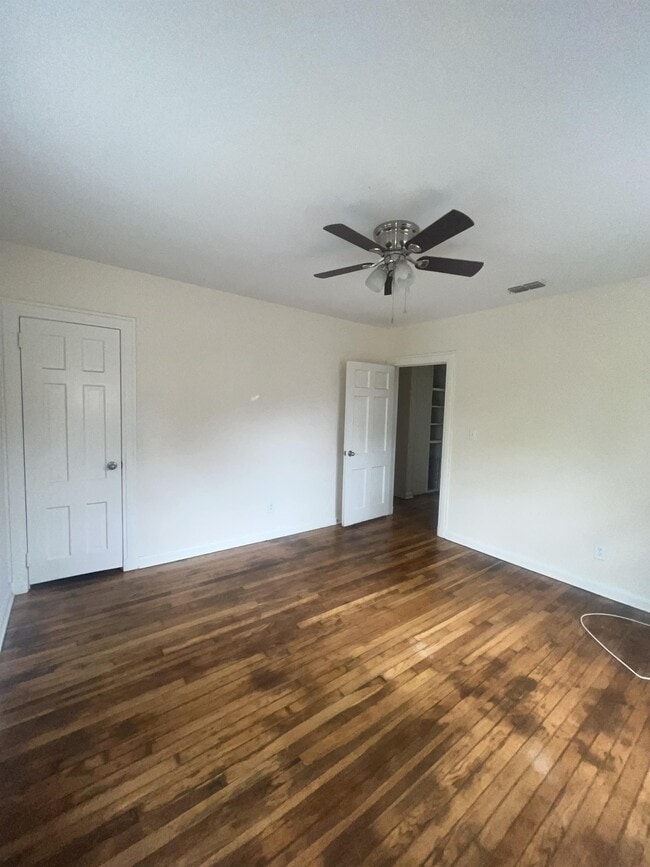Building Photo - 2943 Forbes St
