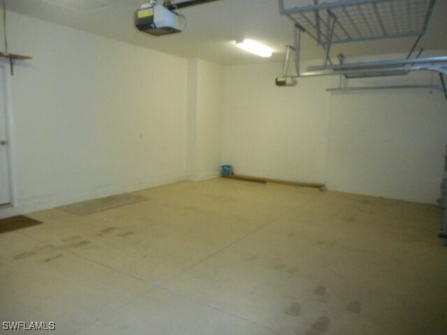 Building Photo - 17917 Wayside Bnd